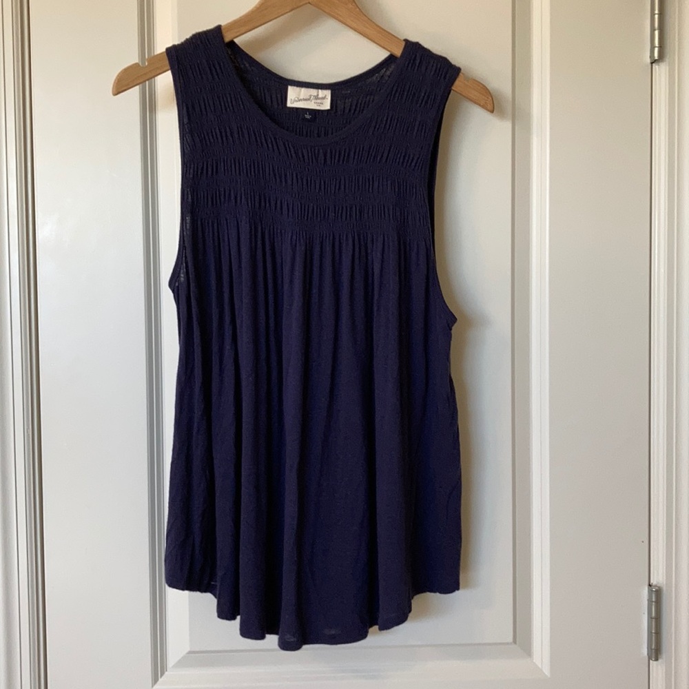Universal Thread women’s tank top size large